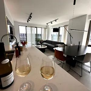Sky Tower One Appartement